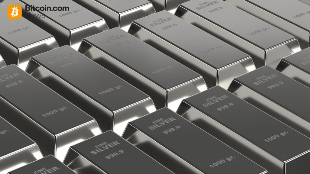 Retail Shifts to Silver: Purchase Lines Observed in Singapore